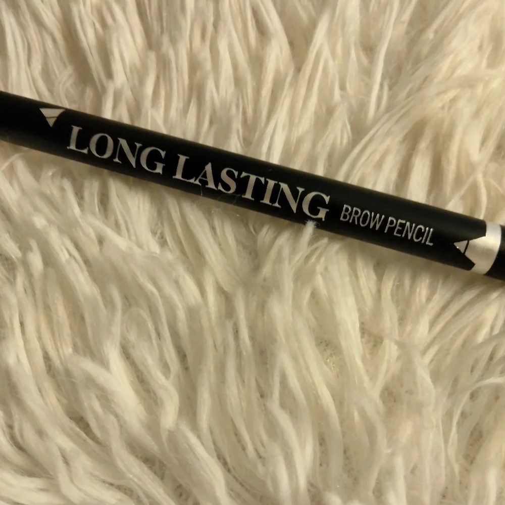 🆕 Eyebrow Pencil #01